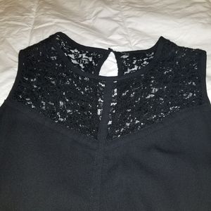 RW&CO. Lace detail top, size L